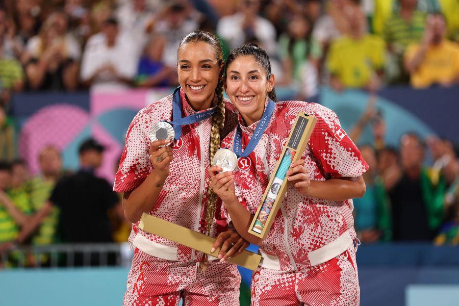 <who> Photo Credit: Michael Reaves/Getty Images