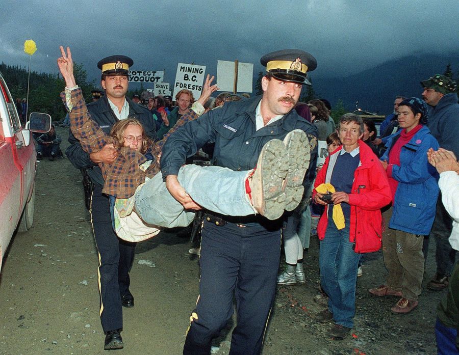 <who>Photo Credit: Canadian Press