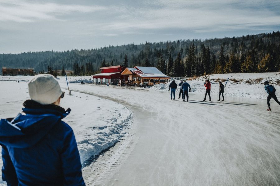 <who>Photo credit: Darrin Rigo Media for Tourism Prince George</who>The Prince George Outdoor Ice Oval is a 400m metre skating track.